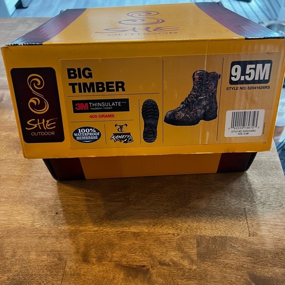 SHE camouflage hunting boots. Worn once - Picture 5 of 6